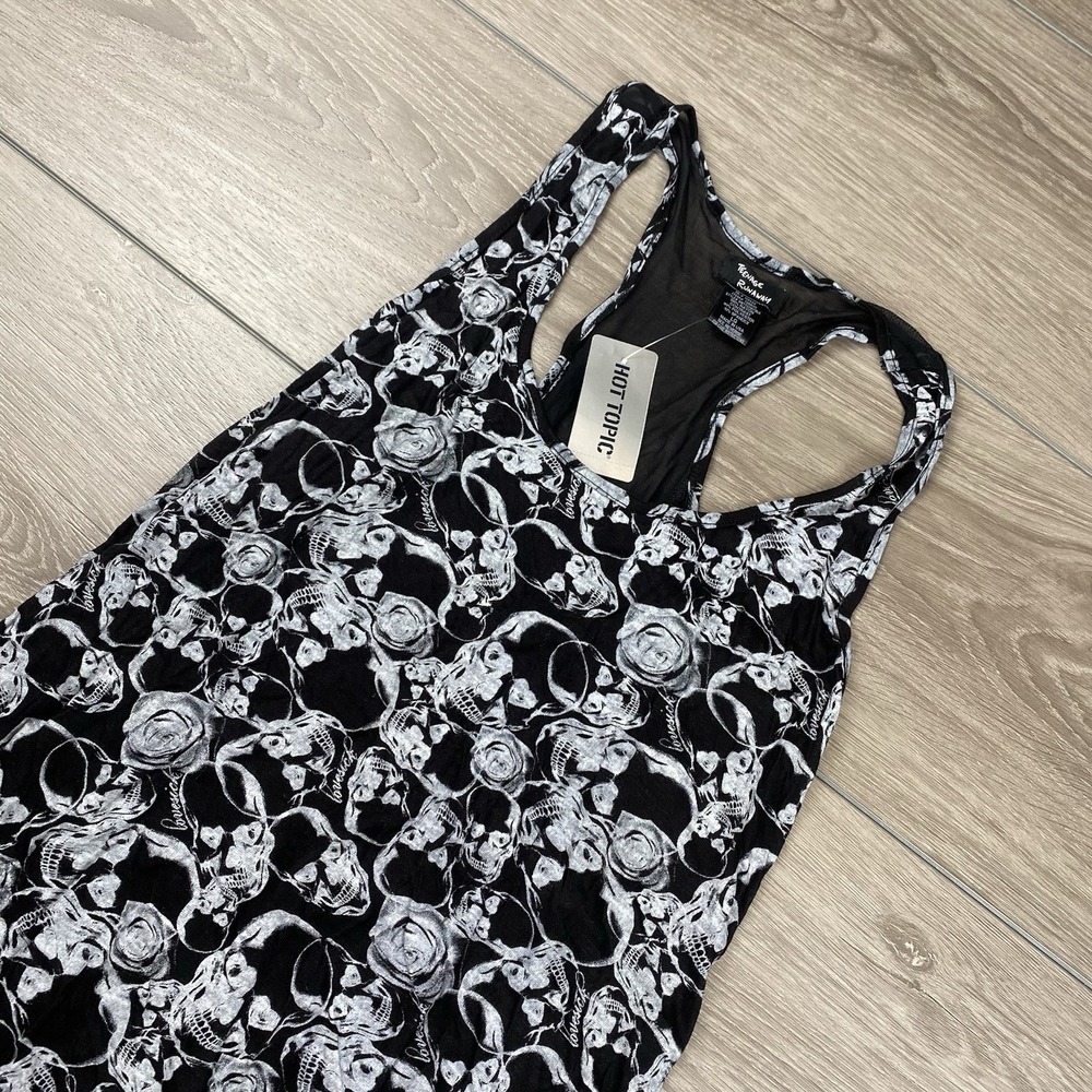 Teenage Runaway Women's Rayon Blend Racerback Tank Top Black Skulls Large New
